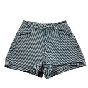 Wrangler vintage style hi bells  Urban Outfitters size 25